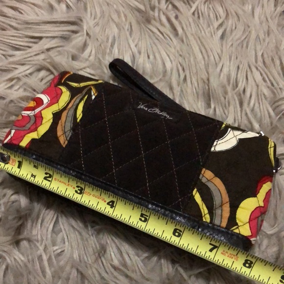 Vera Bradley Wristlet-Brown-Cloth-EUC-8x4 - Picture 10 of 14